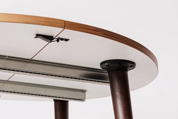 Кухонный раздвижной круглый стол Шпон Ореха д. 100 см МДФ ножки вишня в Курске - предосмотр 3
