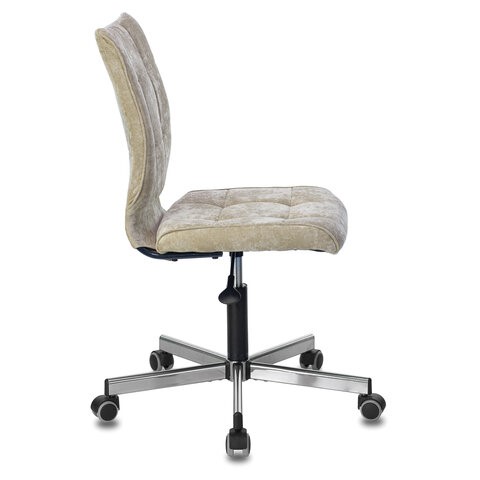Офисное кресло Brabix Stream MG-314 (без подлокотников, пятилучие серебристое, ткань, песочное) 532396 в Курске - изображение 1
